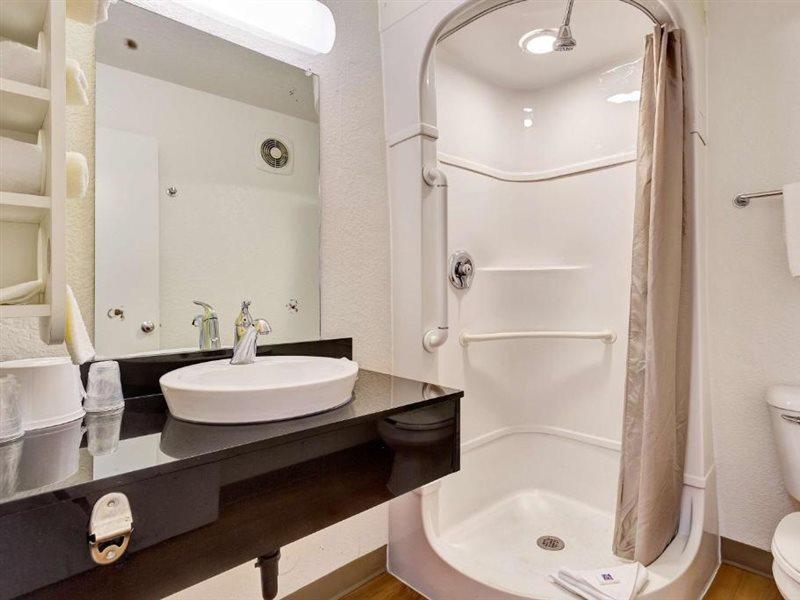 Park Inn By Radisson, Santa Rosa South Екстер'єр фото